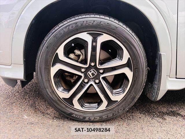Honda VEZEL 2015-02 8832323-29
