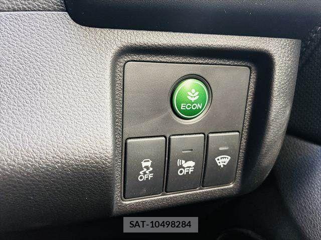 Honda VEZEL 2015-02 8832323-6
