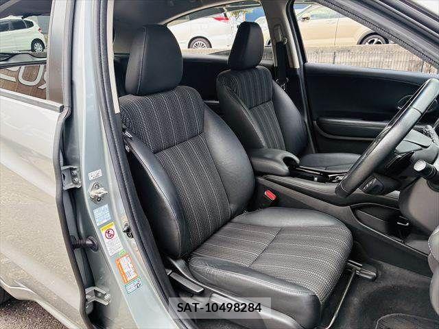 Honda VEZEL 2015-02 8832323-7
