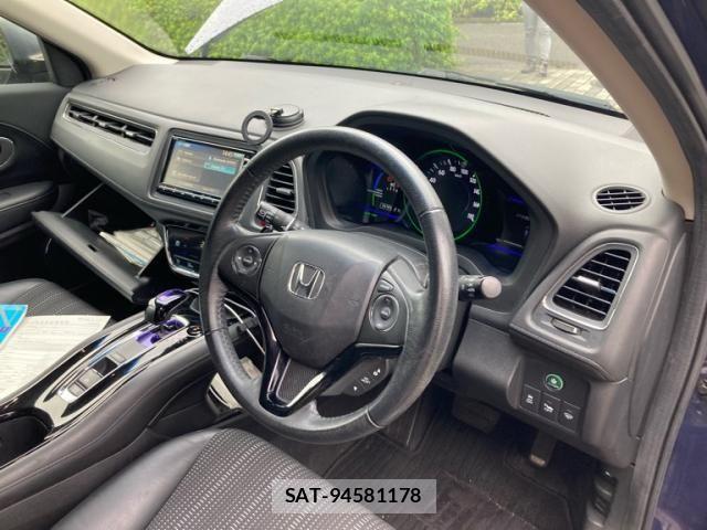 Honda VEZEL 2014-01 8832328-10