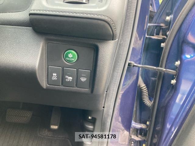Honda VEZEL 2014-01 8832328-11
