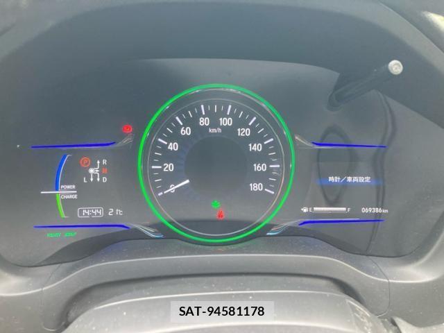 Honda VEZEL 2014-01 8832328-14