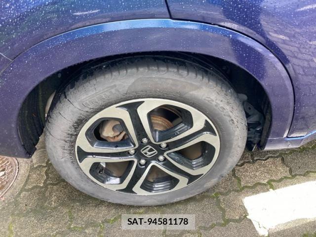 Honda VEZEL 2014-01 8832328-3