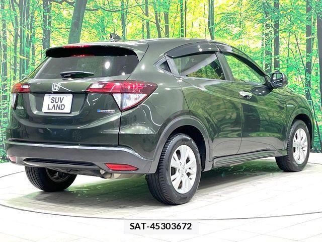 Honda VEZEL 2015-03 8832327-16