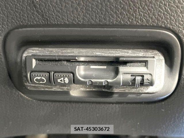 Honda VEZEL 2015-03 8832327-5