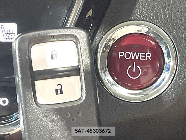 Honda VEZEL 2015-03 8832327-6