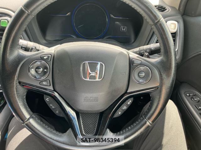 Honda VEZEL 2014-06 8832335-15