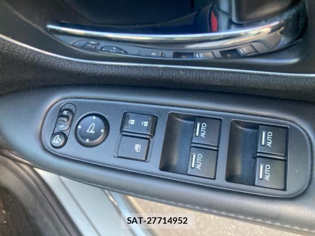 Honda VEZEL 2016-02 8832332-11