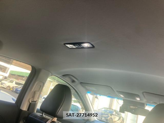Honda VEZEL 2016-02 8832332-15