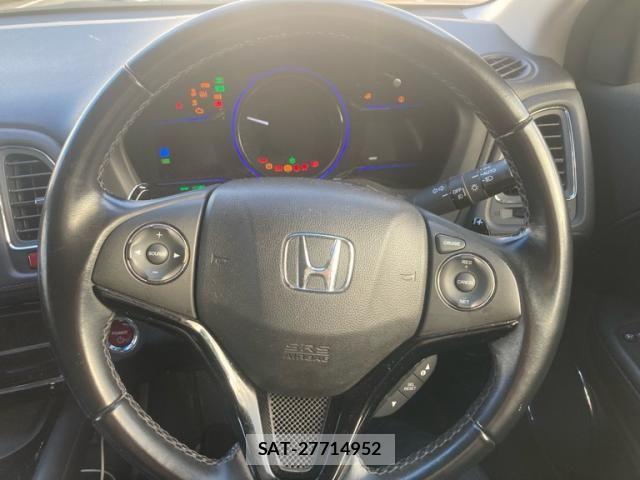 Honda VEZEL 2016-02 8832332-17