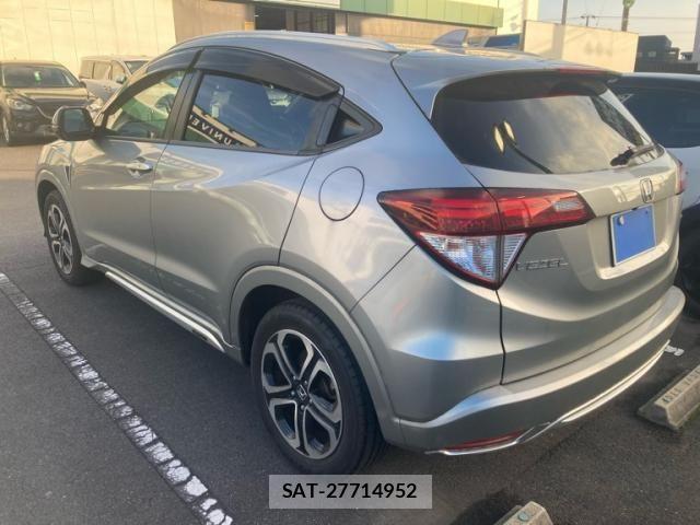 Honda VEZEL 2016-02 8832332-4