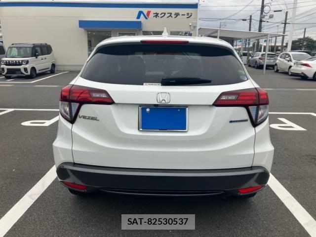 Honda VEZEL 2015-11 8832334-4