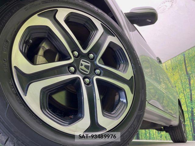 Honda VEZEL 2014-06 8832324-12