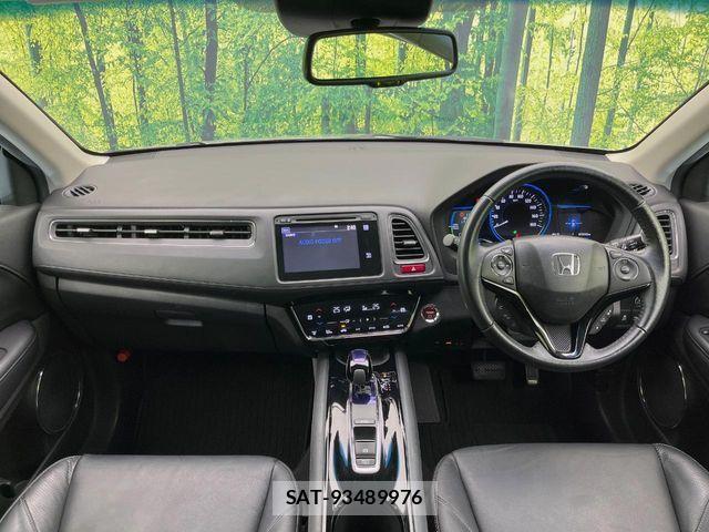 Honda VEZEL 2014-06 8832324-1