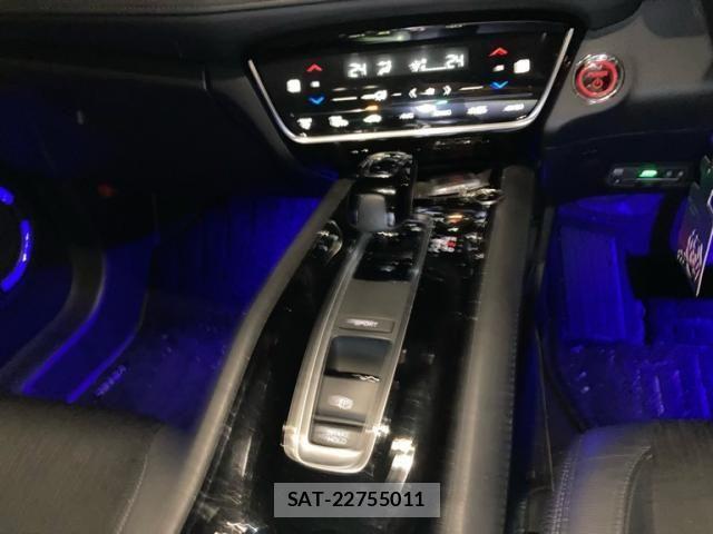 Honda VEZEL 2019-02 8832311-18