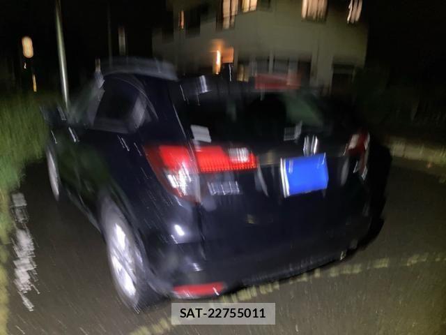 Honda VEZEL 2019-02 8832311-3