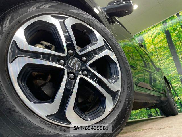 Honda VEZEL 2016-01 8832321-12