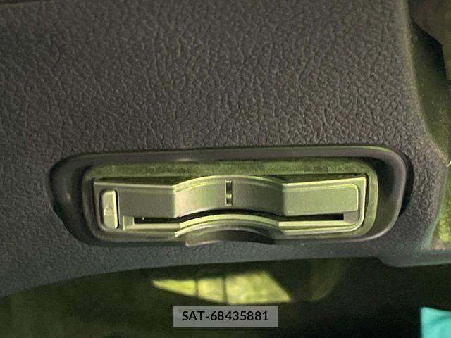 Honda VEZEL 2016-01 8832321-5