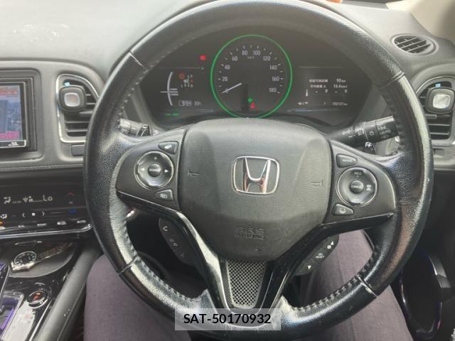 Honda VEZEL 2016-12 8832333-13