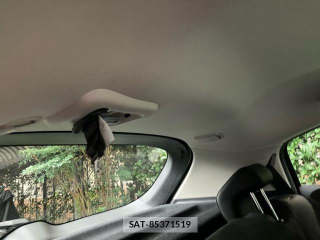 Honda VEZEL 2016-06 8832319-13