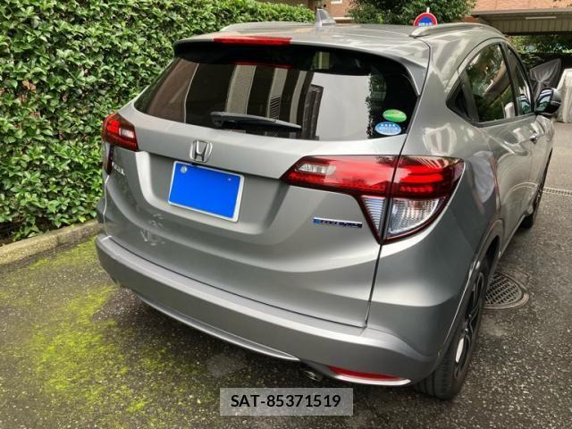 Honda VEZEL 2016-06 8832319-4
