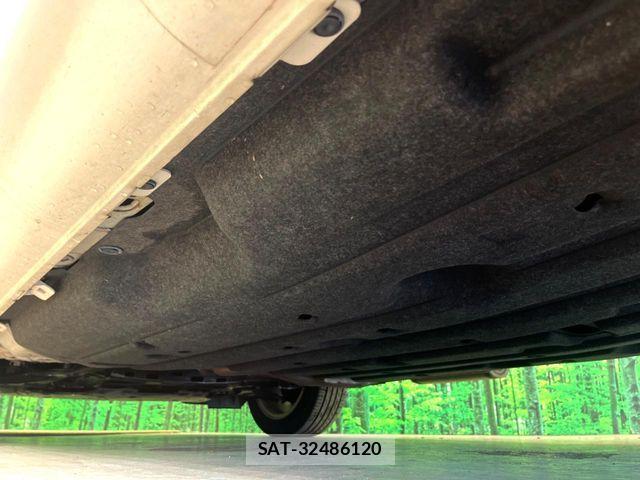 Honda VEZEL 2015-07 8850991-18