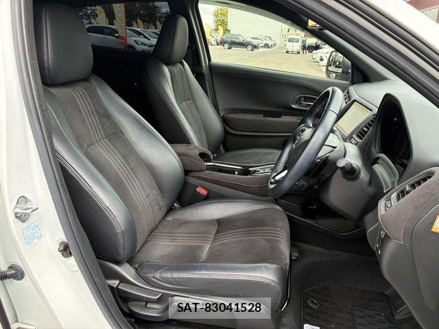 Honda VEZEL 2019-01 8872343-12