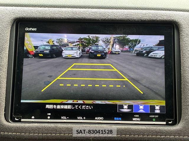 Honda VEZEL 2019-01 8872343-16