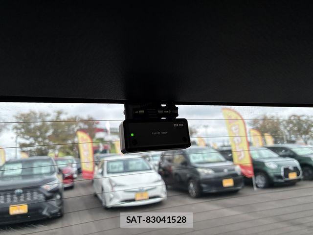 Honda VEZEL 2019-01 8872343-25