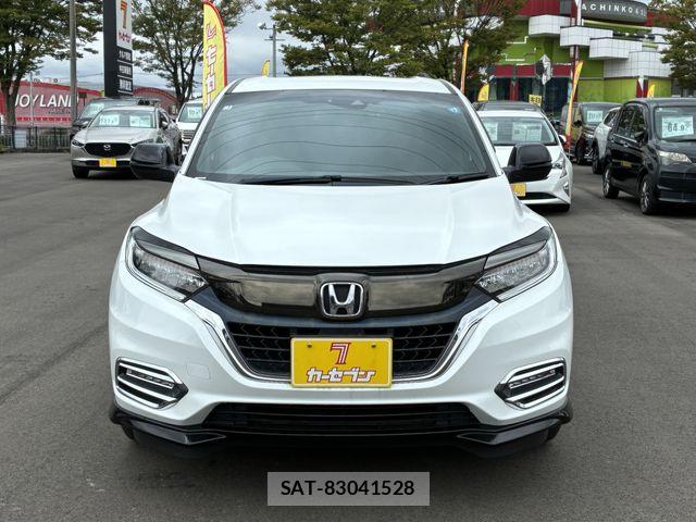 Honda VEZEL 2019-01 8872343-3