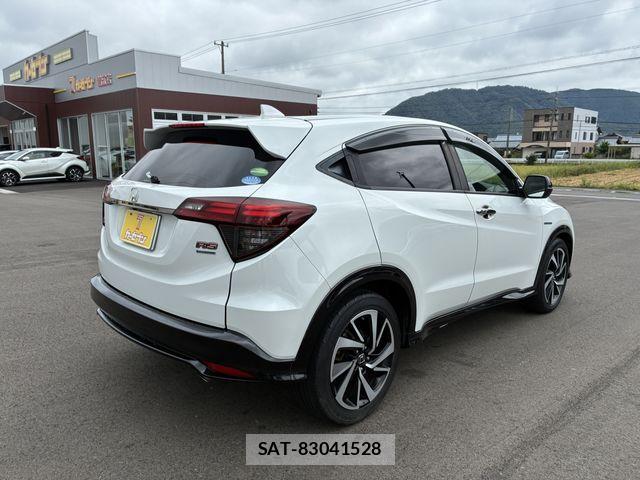 Honda VEZEL 2019-01 8872343-6