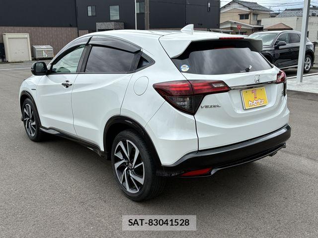 Honda VEZEL 2019-01 8872343-8