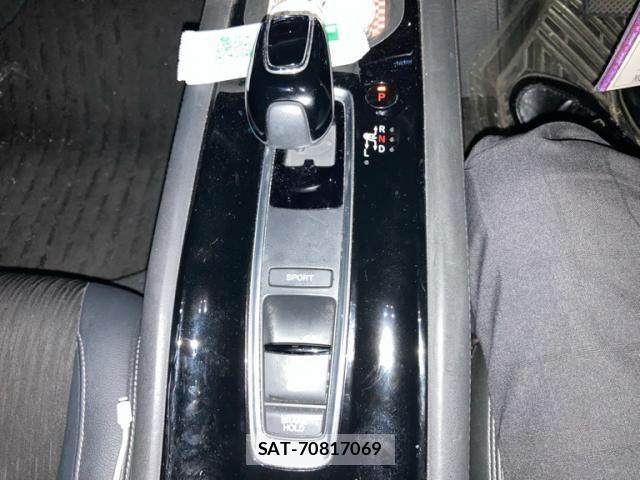 Honda VEZEL 2019-03 8882798-13