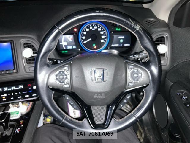 Honda VEZEL 2019-03 8882798-16
