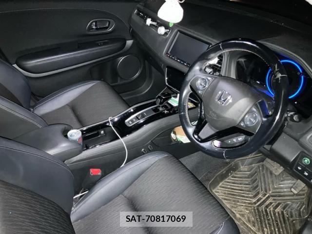 Honda VEZEL 2019-03 8882798-18