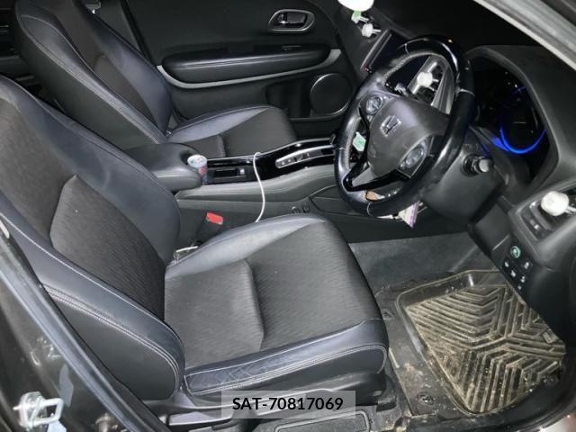 Honda VEZEL 2019-03 8882798-19