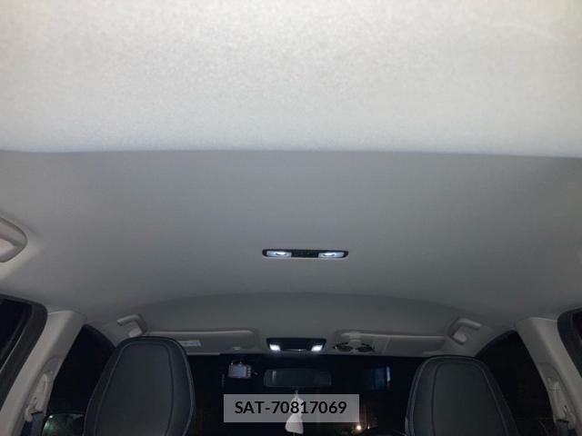 Honda VEZEL 2019-03 8882798-22