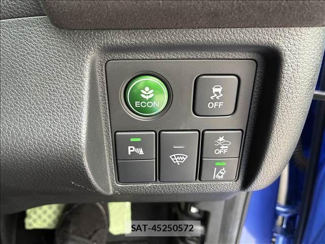 Honda VEZEL 2020-10 8882794-23