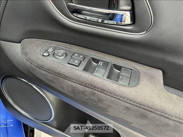 Honda VEZEL 2020-10 8882794-24