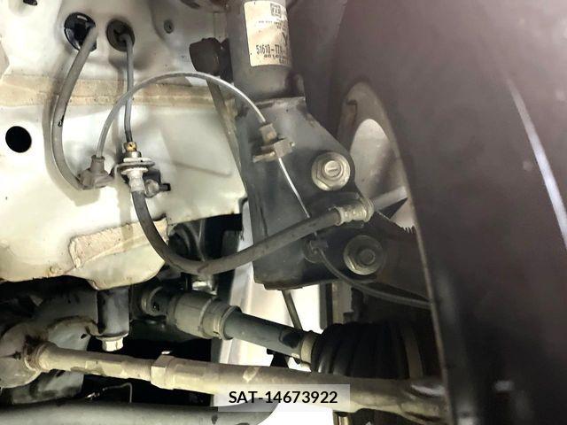 Honda VEZEL 2015-12 8882799-19