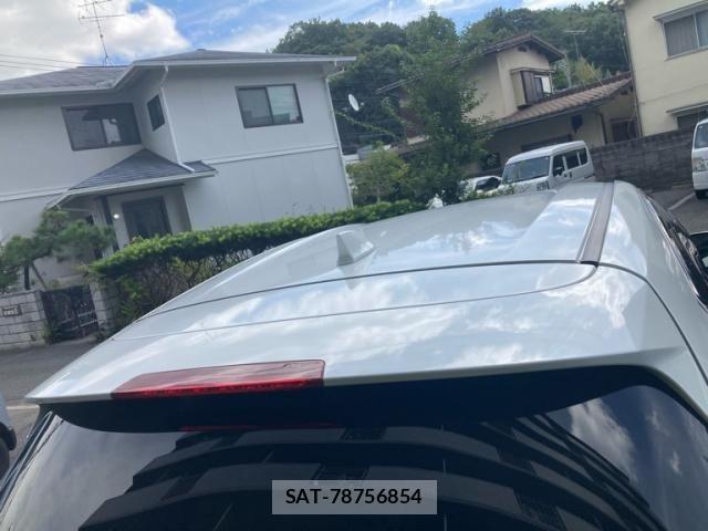 Honda VEZEL 2019-03 8882793-11