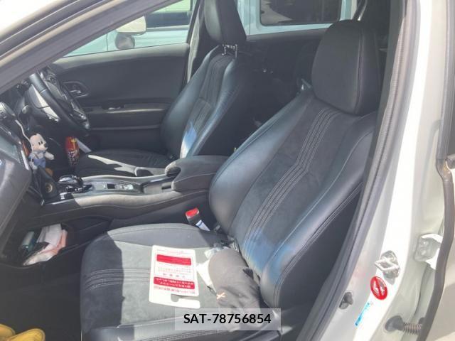 Honda VEZEL 2019-03 8882793-17