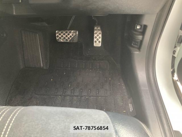 Honda VEZEL 2019-03 8882793-20