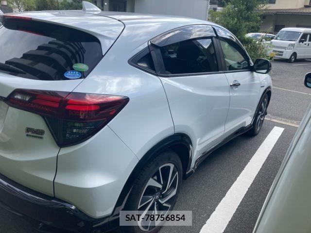 Honda VEZEL 2019-03 8882793-5