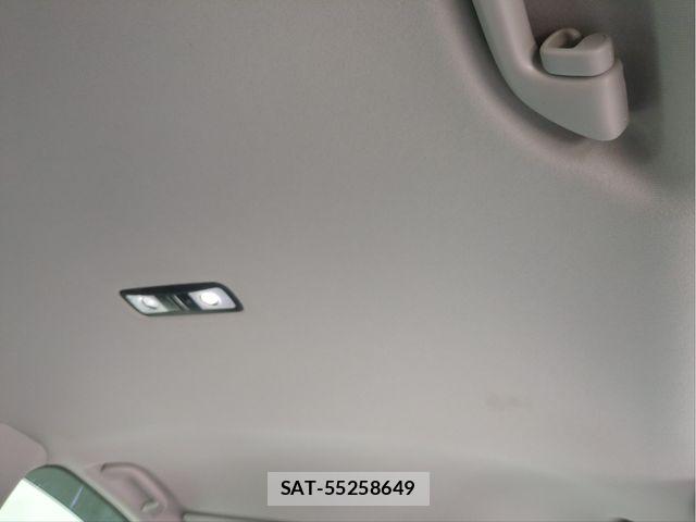 Honda VEZEL 2015-10 8882807-5