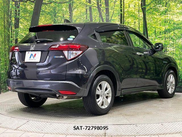 Honda VEZEL 2014-12 8884551-17