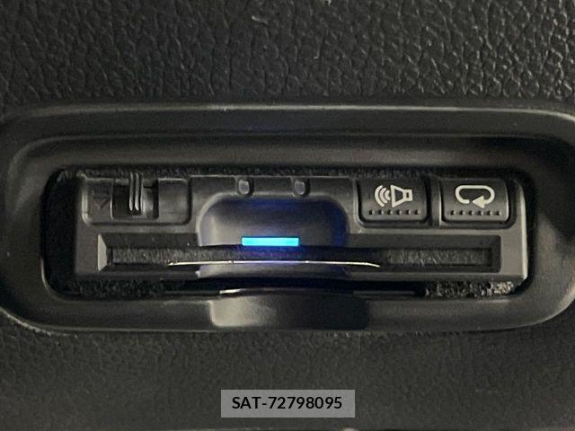 Honda VEZEL 2014-12 8884551-4
