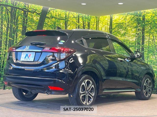 Honda VEZEL 2018-10 8884547-17