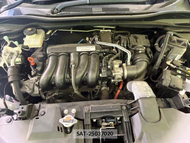 Honda VEZEL 2018-10 8884547-18