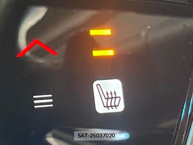 Honda VEZEL 2018-10 8884547-5